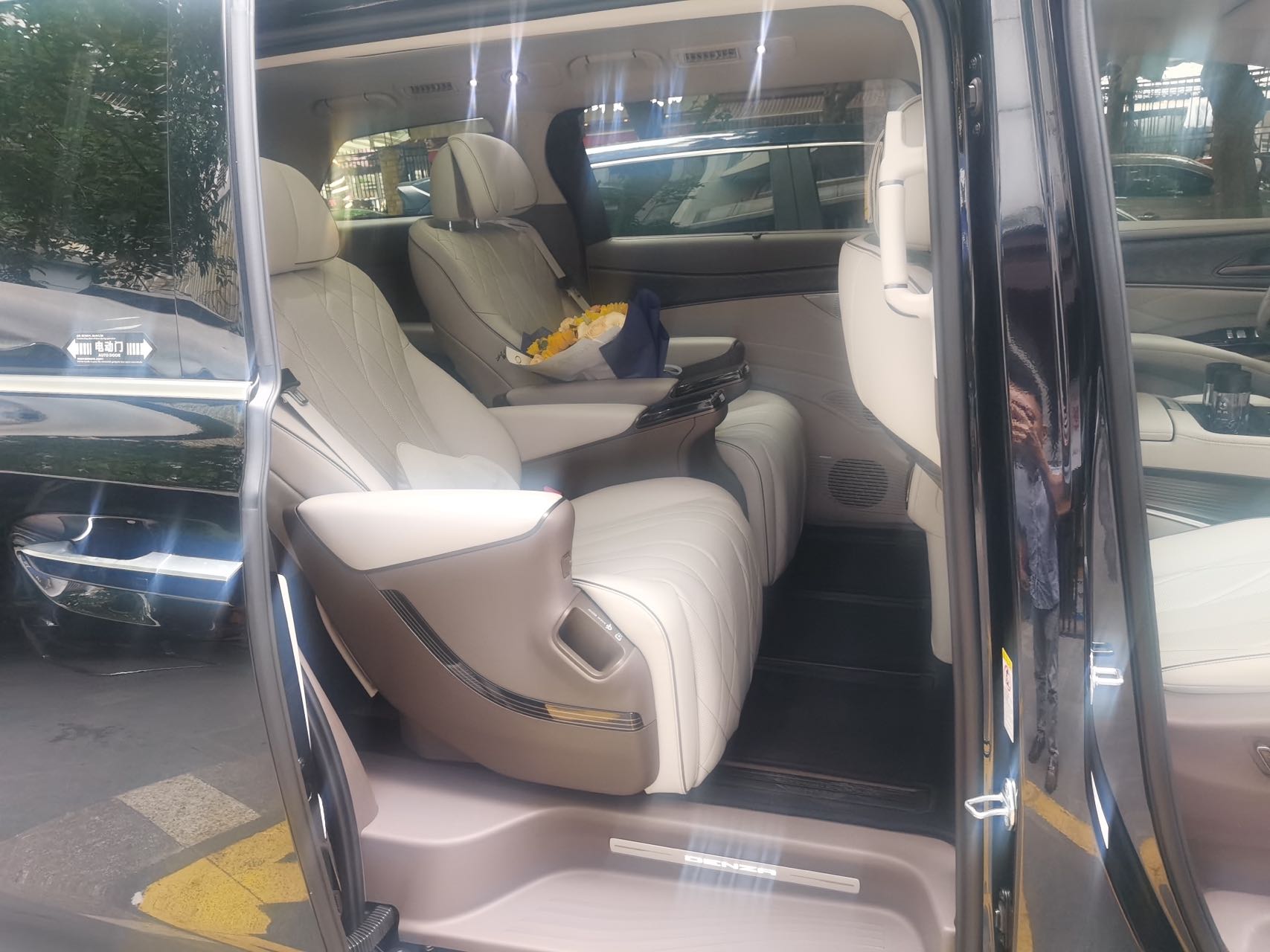 蓄电池日常维护要点：避免突然没电的尴尬情况发生